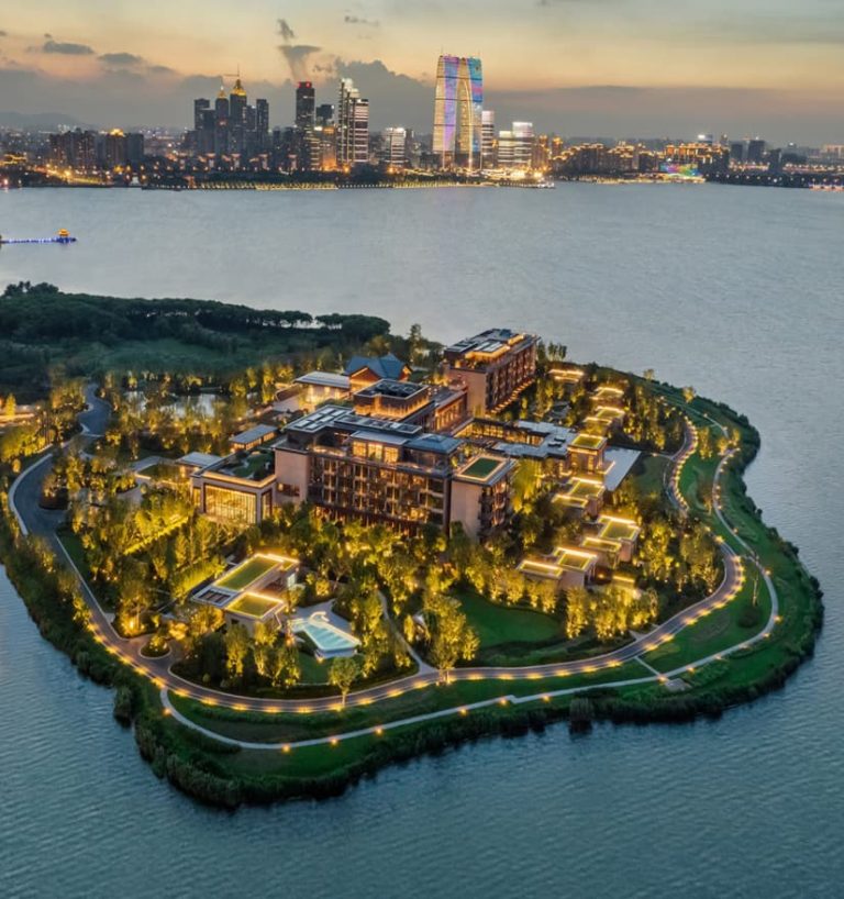 Four Seasons Hotel Suzhou - Clay Brook
